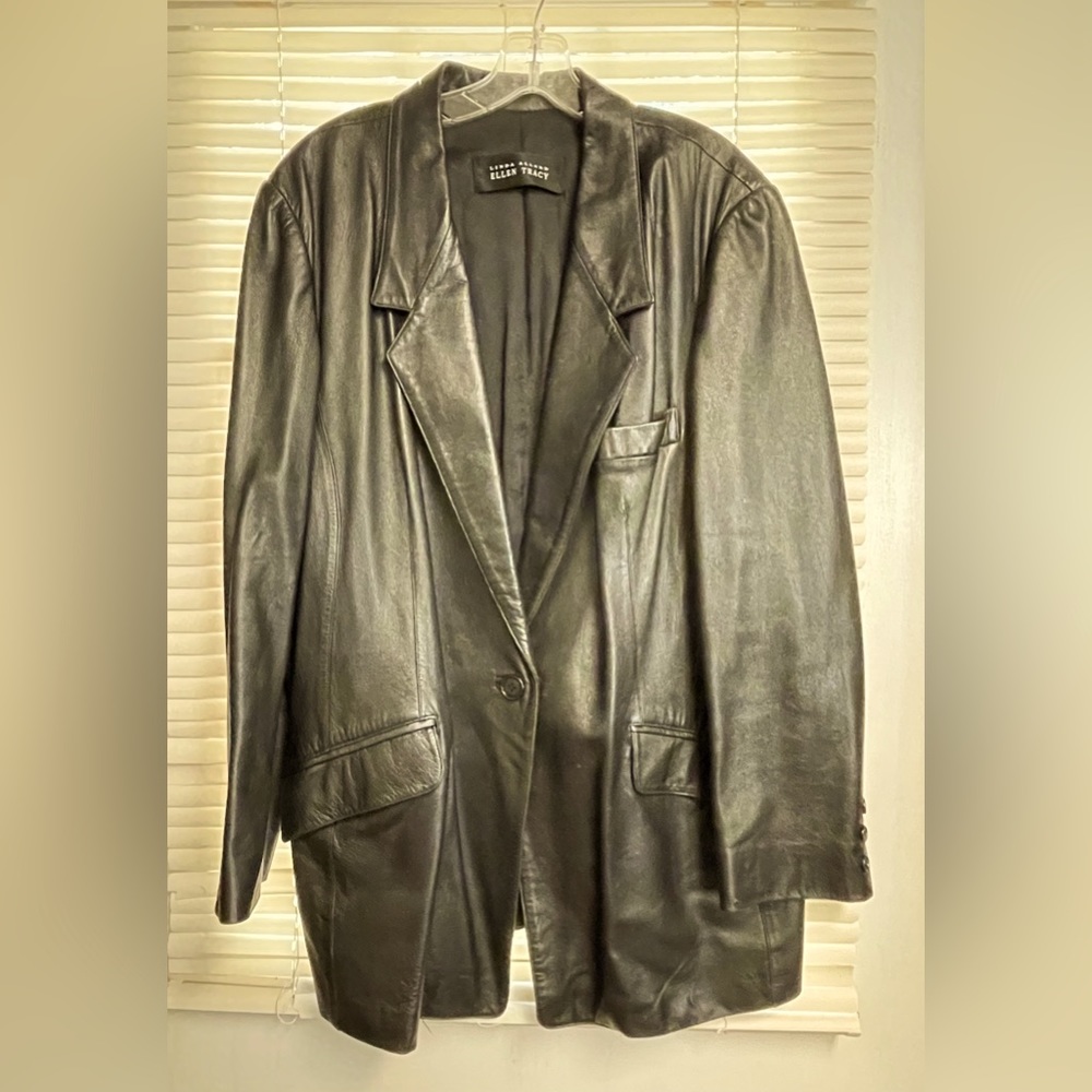 Linda Allard for Ellen Tracy Black Leather Jacket L